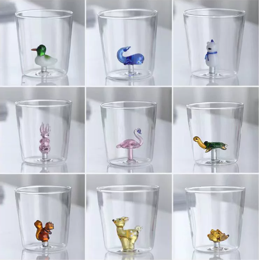 Decorative borosilicate water cup